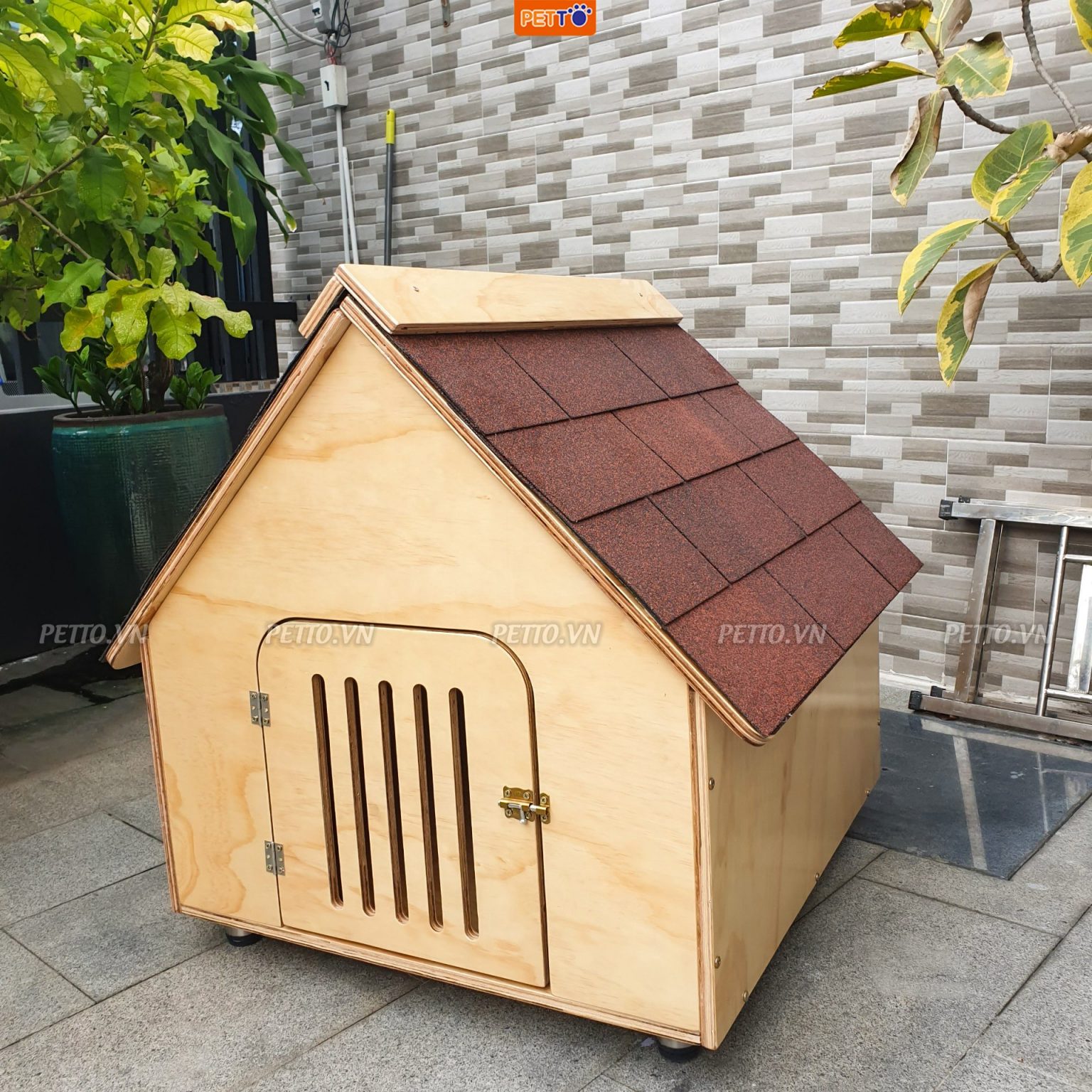 Nhà cho chó ngoài trời bằng gỗ DH012 (1)