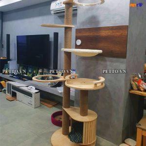 Tháp Mèo Có Lồng Kính Nhiều Tầng Độc Đáo