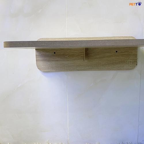 Nhà treo tường kết hợp đồ chơi cho mèo