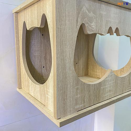 Nhà treo tường kết hợp đồ chơi cho mèo