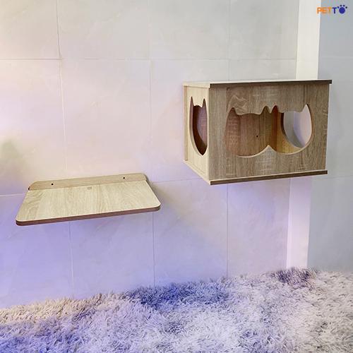 Nhà treo tường kết hợp đồ chơi cho mèo